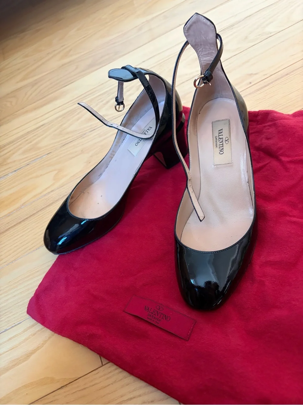 Valentino Garavani Tango Black Patent Ankle-Strap Block Heel Mary Jane